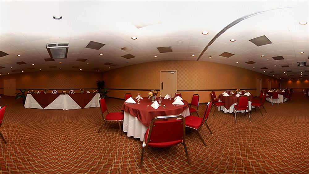 Texas Inn & Suites 登顿 外观 照片